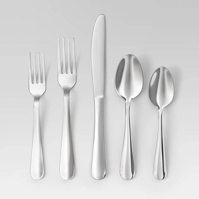 20-Piece Teagan Flatware Set, Silver Stainless Steel Utensils, Service For 4 (Option: StainlessSteel)