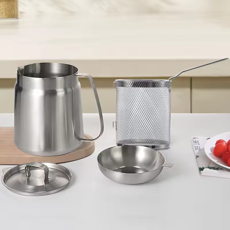 Thickened 304 Stainless Steel Food-grade Oil Dispenser, 3.5-liter Large Capacity, With Filter And Frying Basket (Option: Silver)